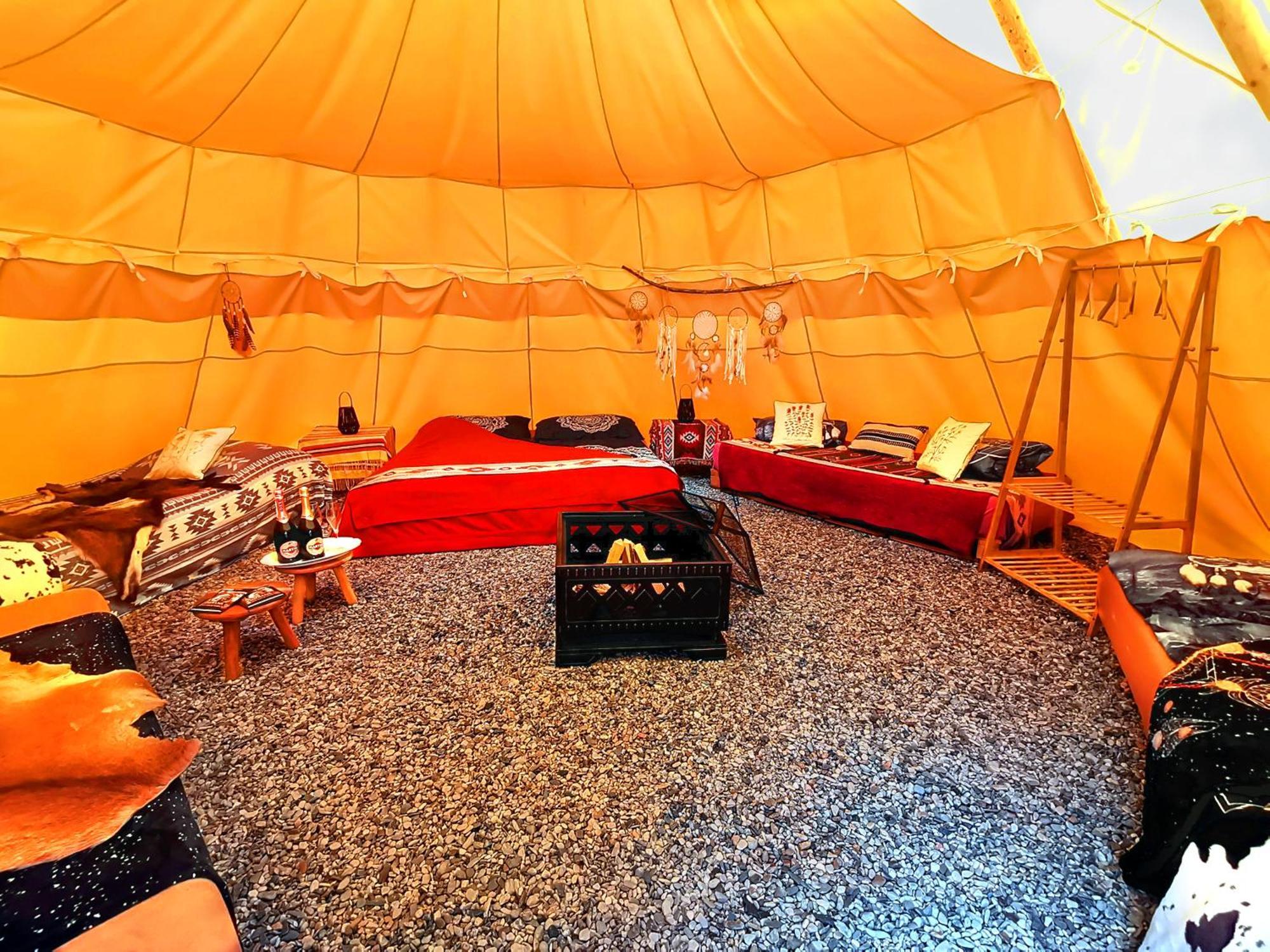 Teepee Camp Lounky Hotell Chodouny Exteriör bild
