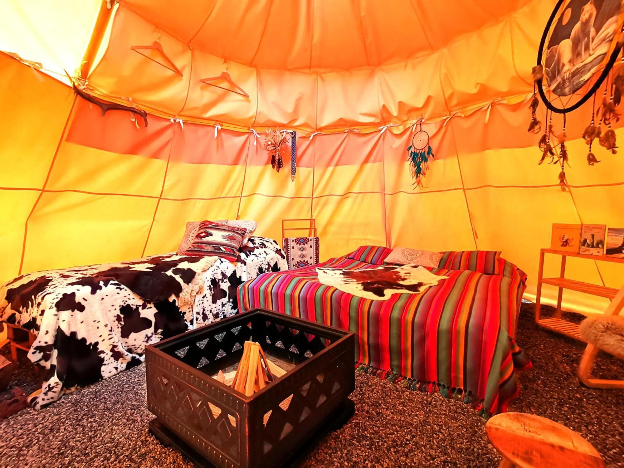 Teepee Camp Lounky Hotell Chodouny Exteriör bild
