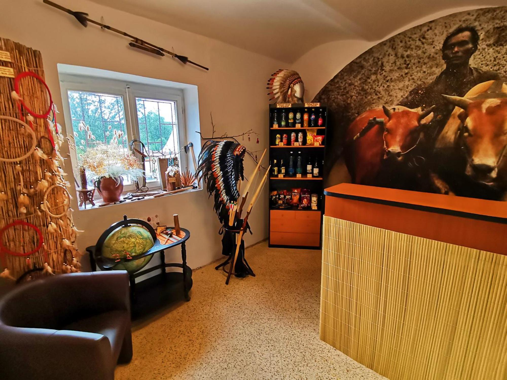 Teepee Camp Lounky Hotell Chodouny Exteriör bild