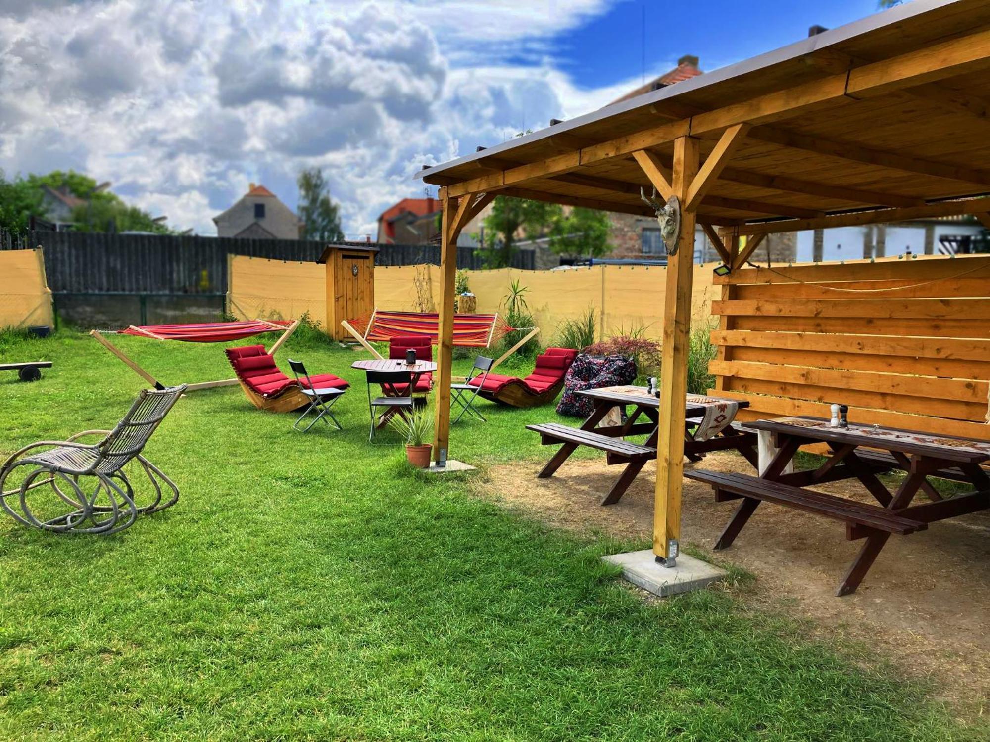 Teepee Camp Lounky Hotell Chodouny Exteriör bild